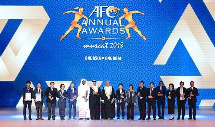 亚足联年度颁奖揭晓 中国足球获三重量级奖项认可 亚足联年度颁奖揭晓 中国足球获三重量级奖项认可